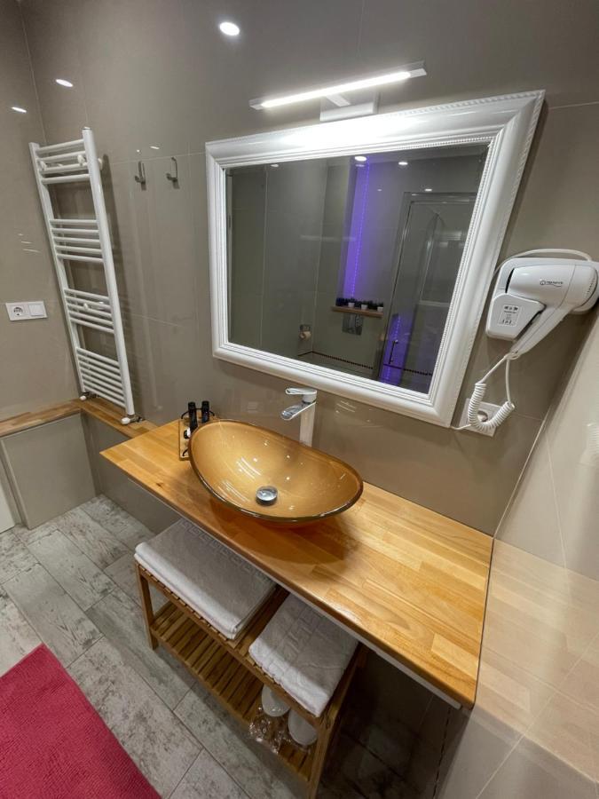 Voyage Cubic Adults Only Apartamento Sibiu Exterior foto